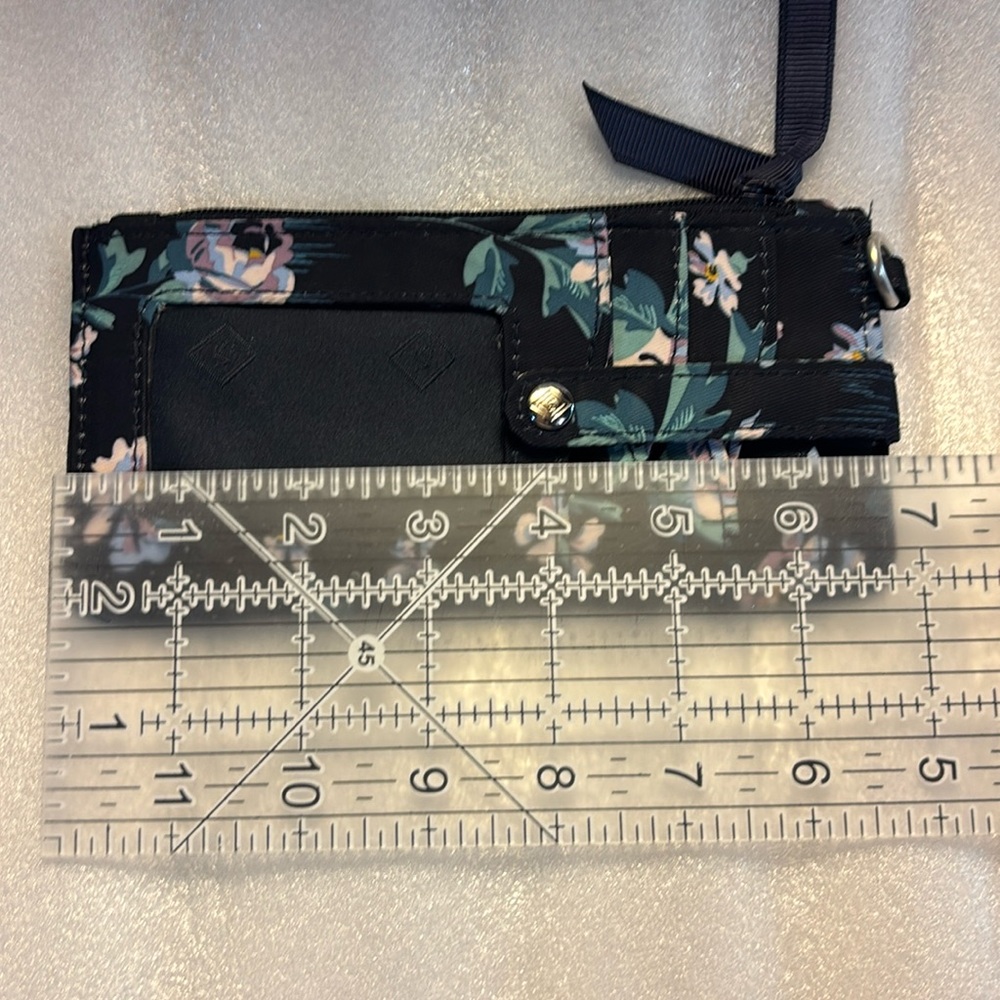 Vera Bradley Ultimate Card Case in Performance Twill Navy Garden - Picture 6 of 7